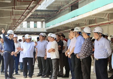 Đốc thúc giải ngân, đẩy nhanh tiến độ một số dự án trọng điểm tại tỉnh Nghệ An và Thanh Hóa