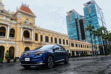 Các nhân tố ảnh hưởng đến ý định sử dụng ô tô điện của người tiêu dùng tại TP. Hồ Chí Minh