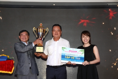 Nhiều doanh nhân đã đoạt giải cao tại giải Golf Doanh nghiệp và Thương hiệu Việt Nam lần 1
