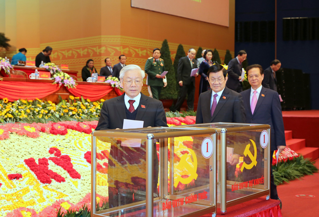 7 ủy viên Bộ Chính trị khóa XI tái đắc cử
