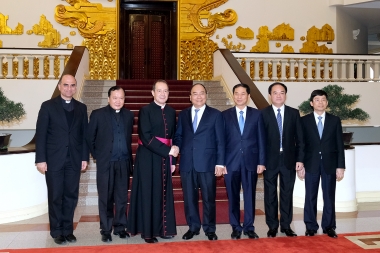Thủ tướng: “Đời sống cộng đồng Công giáo Việt Nam ngày càng tốt đẹp hơn”