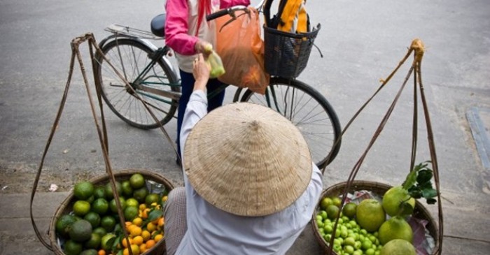 Người tiêu dùng Việt Nam tiết kiệm nhất thế giới