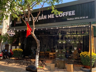 TP Buôn Ma Thuột: Khám phá nét độc đáo tại quán coffee The QT Ban Mê