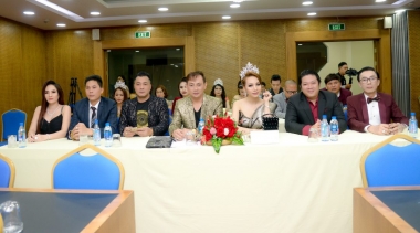 Buổi gặp mặt đầu tiền giữa thí sinh và BGK Ms Business World Peace tại TP. Hồ Chí Minh
