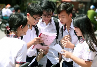 TP. Hồ Chí Minh đề xuất cho học sinh lớp 9 và 12 đi học lại từ ngày 02/03/2020