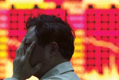 Nhà đầu tư "ồ ạt" rút vốn khỏi Trung Quốc