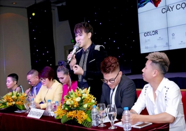 Ca sĩ Nguyên Vũ ngồi ghế BGK "Host" cuộc thi Cây Cọ Vàng 2018