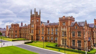 Ghé thăm 10 trường đại học đẹp nhất thế giới