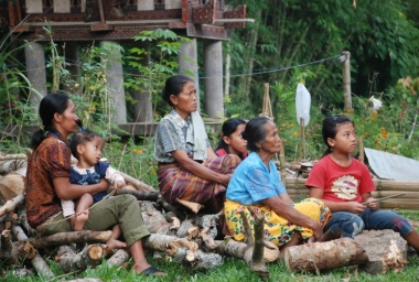 Đông Á và Thái Bình Dương sẽ tăng thêm 11 triệu người nghèo do COVID-19