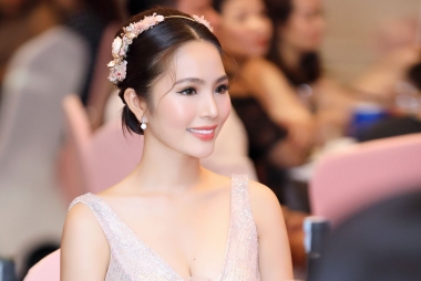 Hoa hậu Dương Kim Ánh bất ngờ xuất hiện lộng lẫy ở sự kiện tại Hà Nội