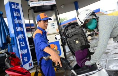 Hai kỳ tăng giá xăng dầu đẩy CPI tháng 4 tăng 0,08%