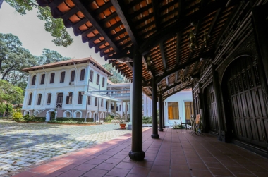 Viếng thăm những ngôi nhà cổ nhất Sài Gòn