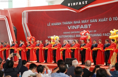 Sớm đưa ngành công nghiệp ô tô Việt Nam tiến ra khu vực và toàn cầu