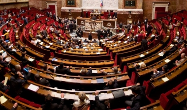 Tổng thống Pháp kêu gọi cải cách quốc hội