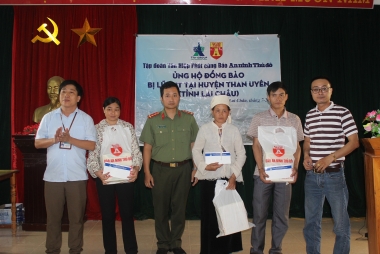 Tập đoàn Tân Hiệp Phát tặng quà đồng bào bị lũ lụt tại Lai Châu và Hà Giang
