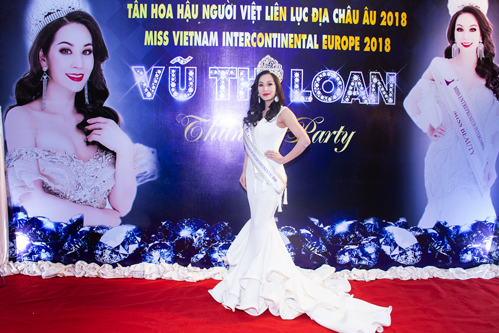 Tân Hoa hậu Vũ Thị Loan tổ chức Thanks Party hoành tráng tại Trung Tâm Yến tiệc Riverside Palace