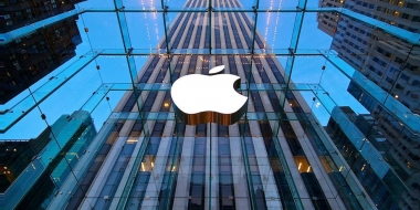 Apple công bố kết quả kinh doanh vượt trội so với dự báo của Phố Wall