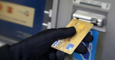 Cục Quản lý cạnh tranh khuyến cáo khách hàng khi sử dụng thẻ thanh toán ngân hàng