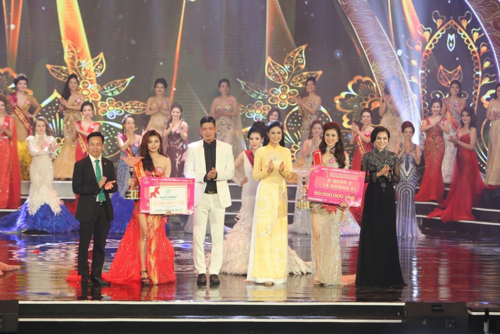 Hoàng Thị Ngọc Nhã bất ngờ giành cú đúp tại Nữ hoàng Doanh nhân đất Việt 2018
