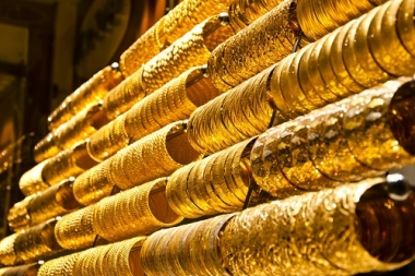 Chuyên gia dự đoán giá vàng tuần tới sẽ tiếp tục “leo dốc”