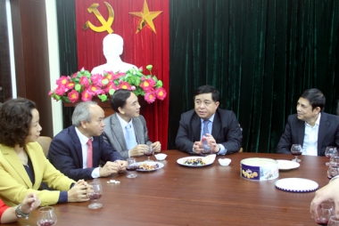 Bộ trưởng Nguyễn Chí Dũng gửi thư chúc mừng Tạp chí KT&DB