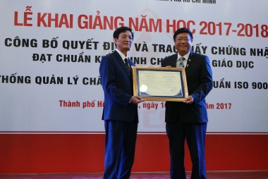 Một nhà giáo, một hiệu trưởng... cả đời tận tụy cho nền giáo dục Việt