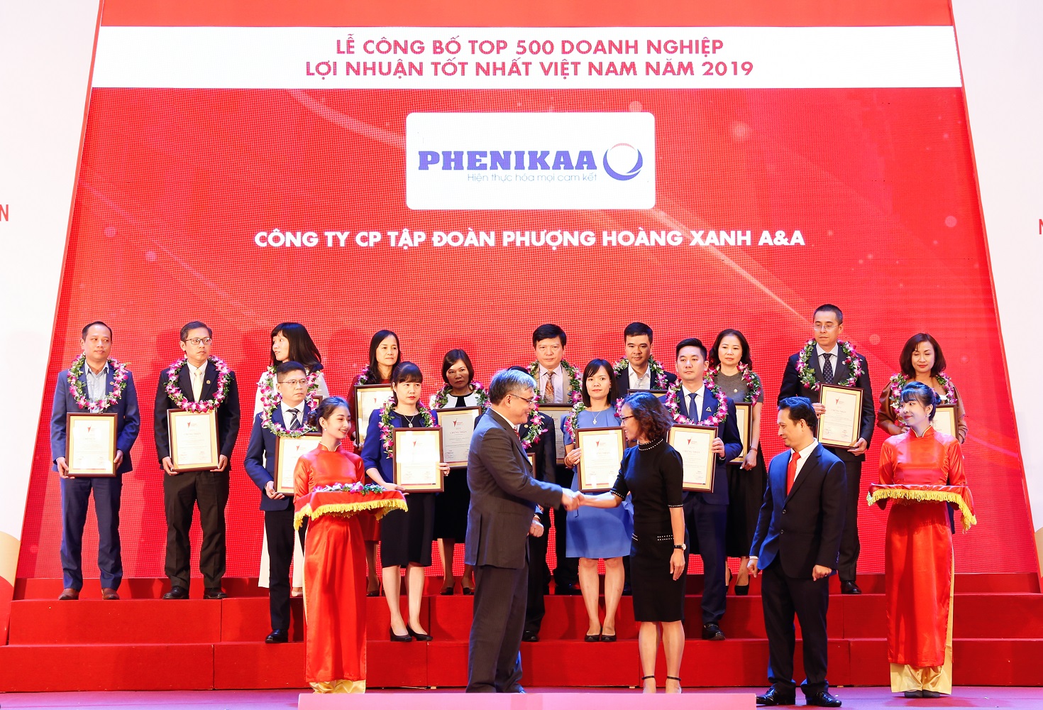 Phenikaa và VICOSTONE lọt top 500 DN có lợi nhuận tốt nhất Việt Nam 2019