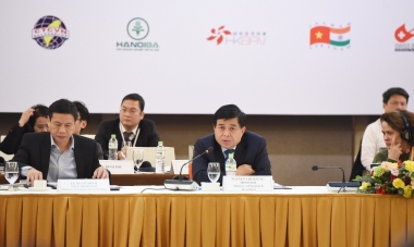 Bộ trưởng Nguyễn Chí Dũng:  Doanh nghiệp đa quốc gia cần mở rộng vòng tay, hỗ trợ cộng đồng khởi nghiệp