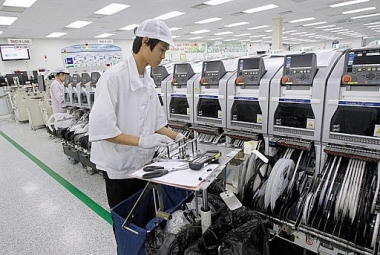 Đóng góp của khoa học và công nghệ vào tăng năng suất lao động trong ngành dệt may Việt Nam