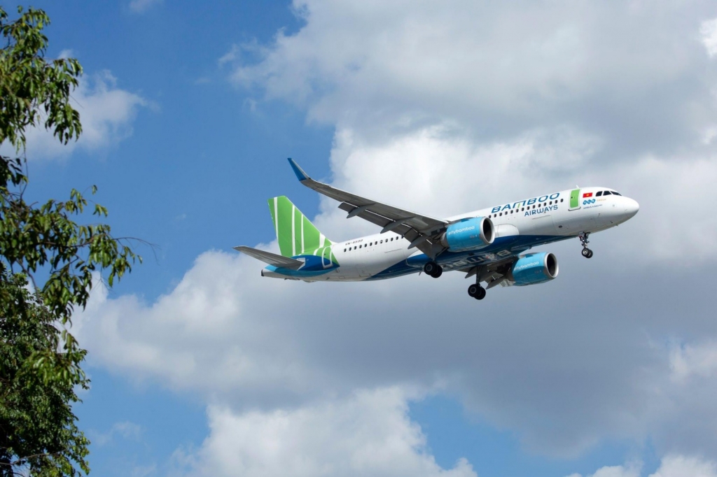 Bamboo Airways hợp tác khai thác hangar và bảo dưỡng máy bay với Lao Airlines