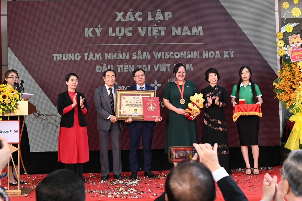 Khai trương Trung tâm Nhân sâm Wisconsin Hoa Kỳ đầu tiên tại Việt Nam