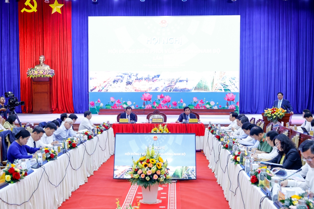 Đề xuất các cơ chế, chính sách đặc thù mới để Đông Nam Bộ đột phá