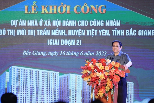 Thủ tướng tham dự khánh thành cầu Như Nguyệt, khởi công dự án nhà ở cho công nhân tại Bắc Giang
