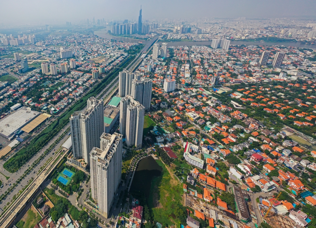 Phác thảo các vùng động lực, các trung tâm kinh tế, đô thị chiến lược đến 2050