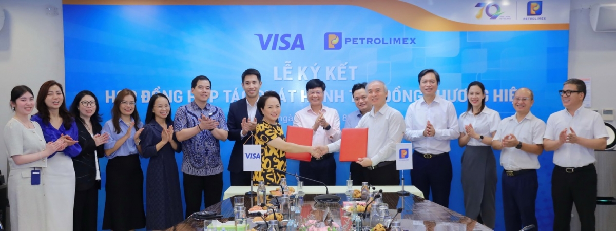 Petrolimex bắt tay Visa phát hành Thẻ đồng thương hiệu, thúc đẩy thanh toán số Petrolimex bắt tay Visa phát hành Thẻ đồng thương hiệu, thúc đẩy thanh toán số