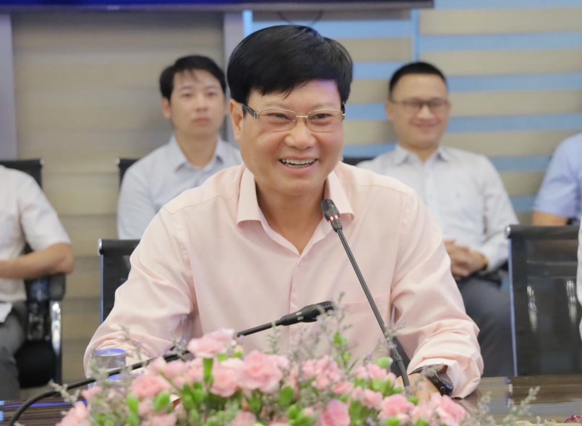 Petrolimex bắt tay Visa phát hành Thẻ đồng thương hiệu, thúc đẩy thanh toán số Petrolimex bắt tay Visa phát hành Thẻ đồng thương hiệu, thúc đẩy thanh toán số