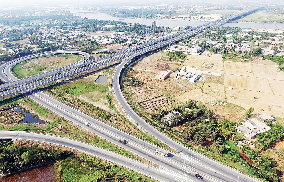 Phát triển hạ tầng giao thông đường bộ qua hình thức BOT tại Việt Nam