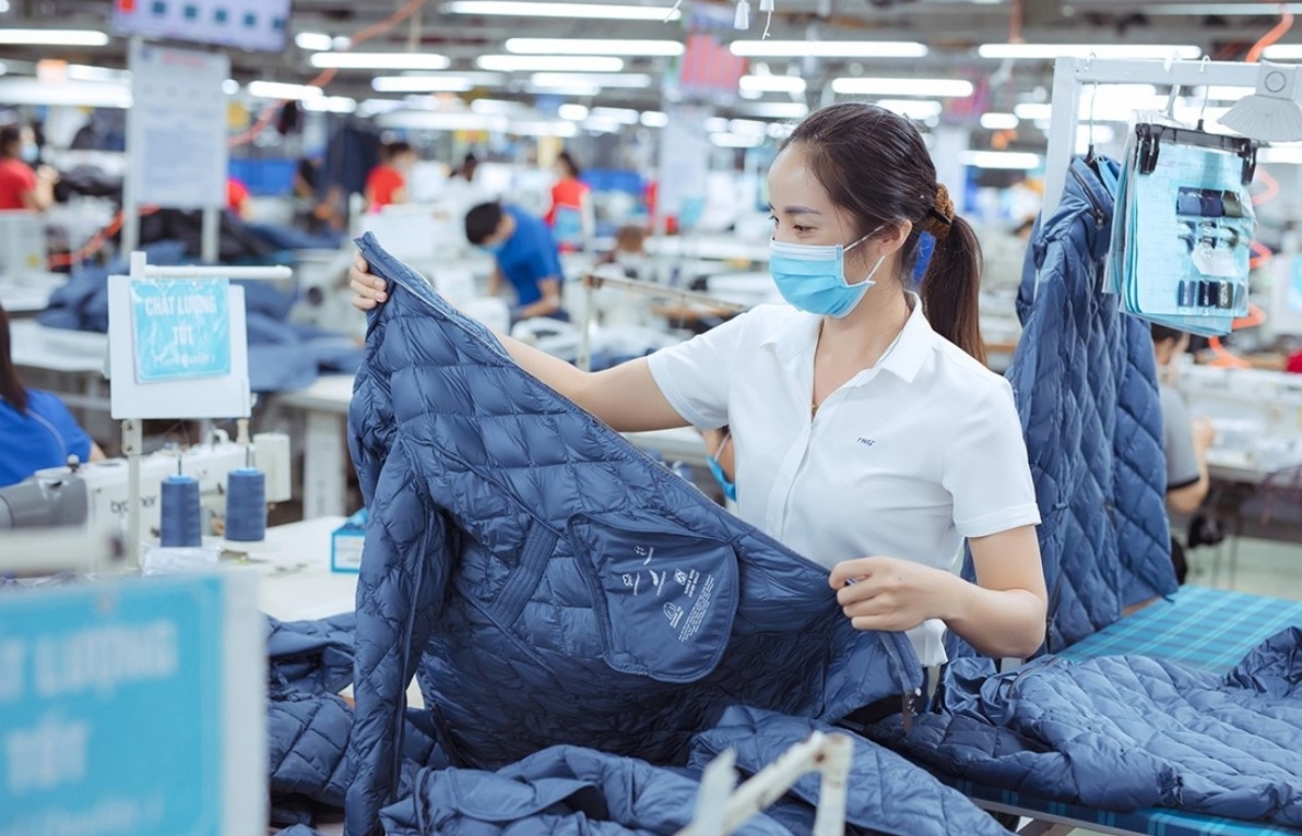 Thách thức và giải pháp quản trị chuỗi cung ứng đầu vào của ngành Dệt may Việt Nam trong bối cảnh hội nhập