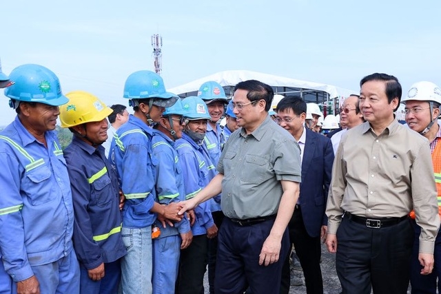 Thi công cầu Mỹ Thuận 2, Thủ tướng lưu ý phòng chống tham nhũng, tiêu cực…
