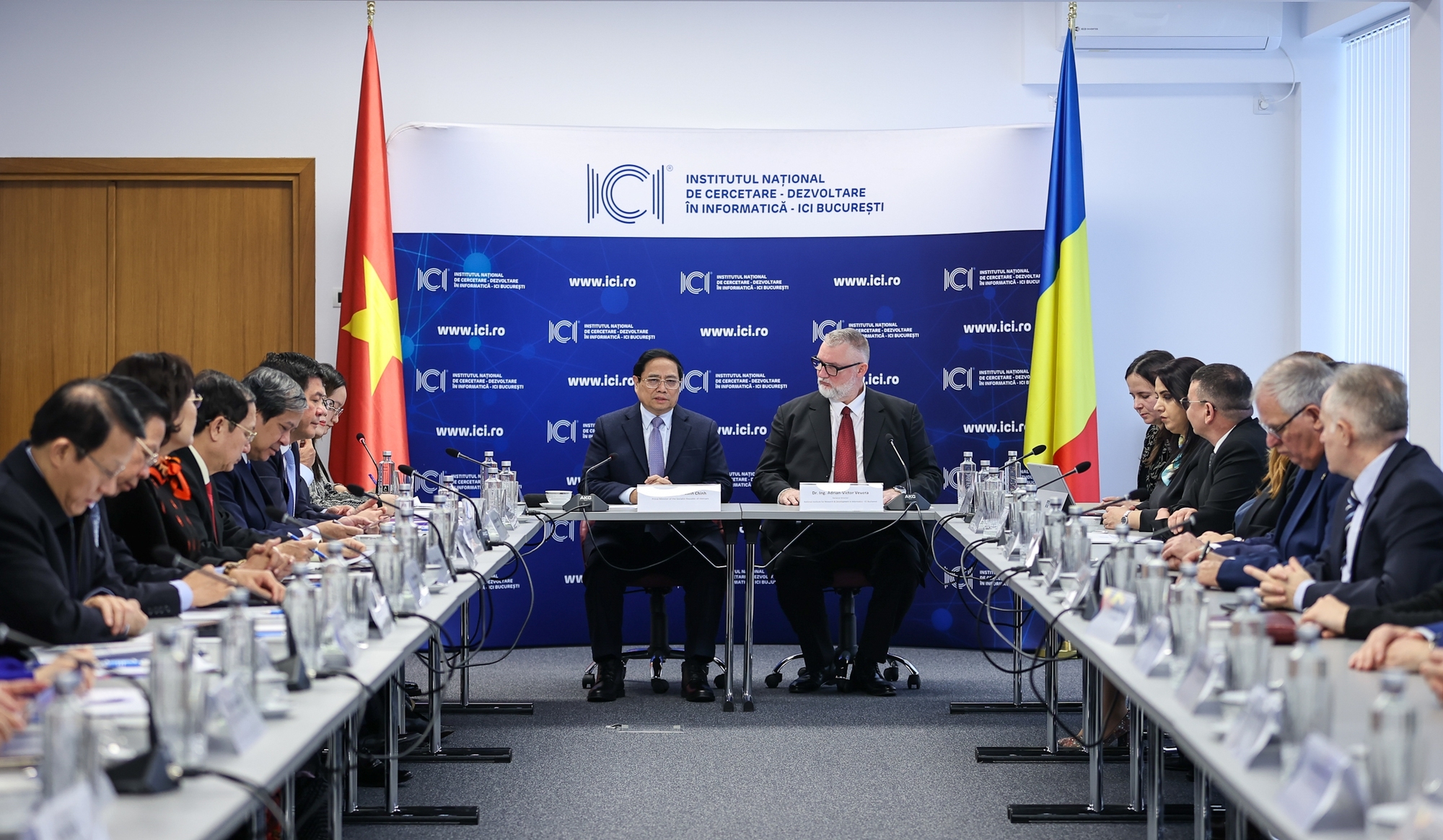 Việt Nam sẵn sàng làm mới những động lực hợp tác cũ và thúc đẩy những động lực hợp tác mới với Romania