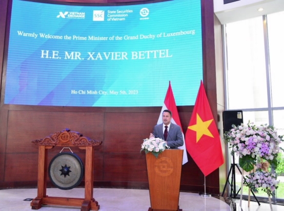 Thủ tướng Luxembourg Xavier Bettel làm việc tại Sở GDCK TP. Hồ Chí Minh