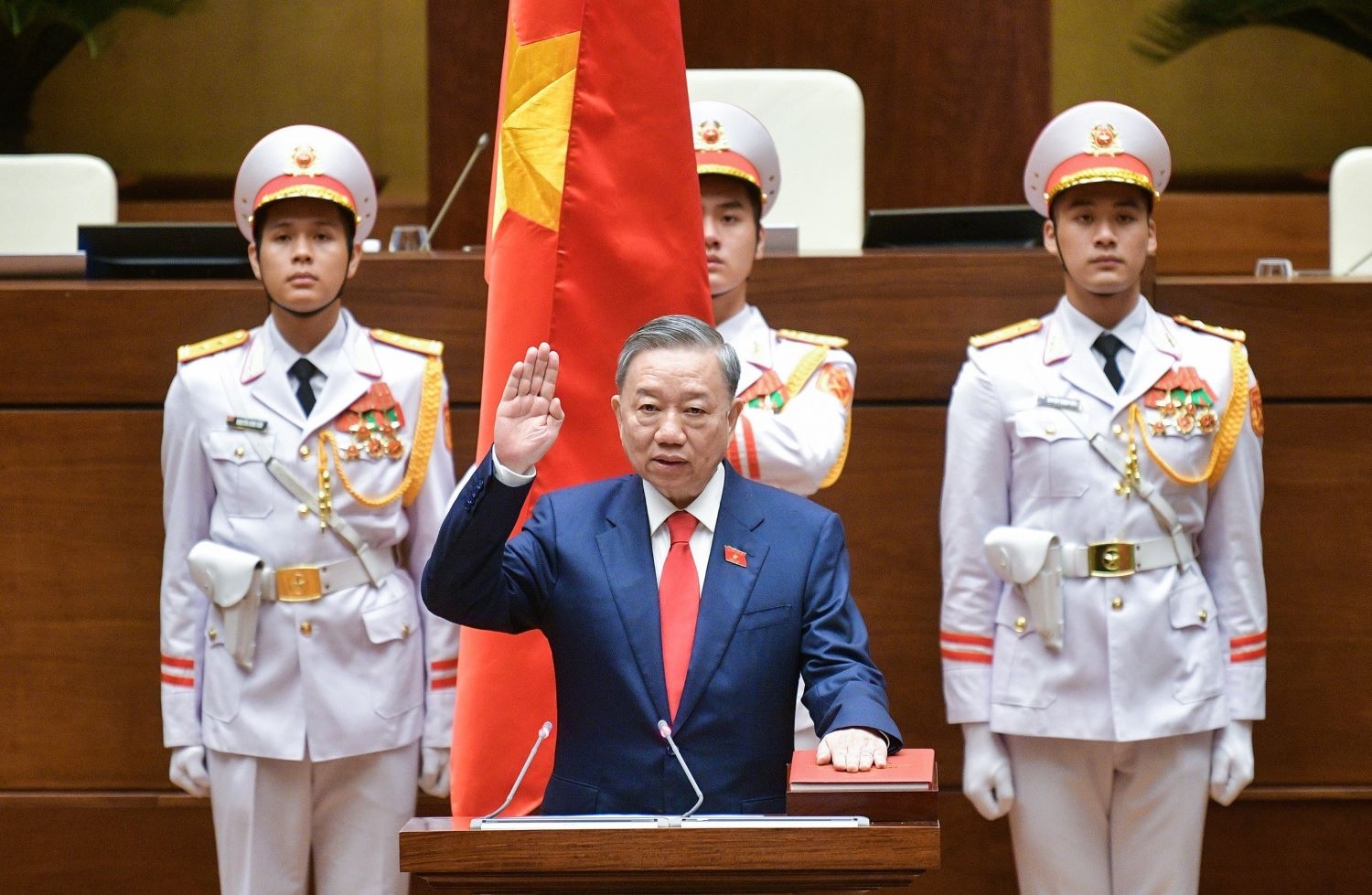 Tân Chủ tịch nước Tô Lâm hứa cùng toàn Đảng, toàn dân, toàn quân... phát huy cao nhất tinh thần “5 tự”