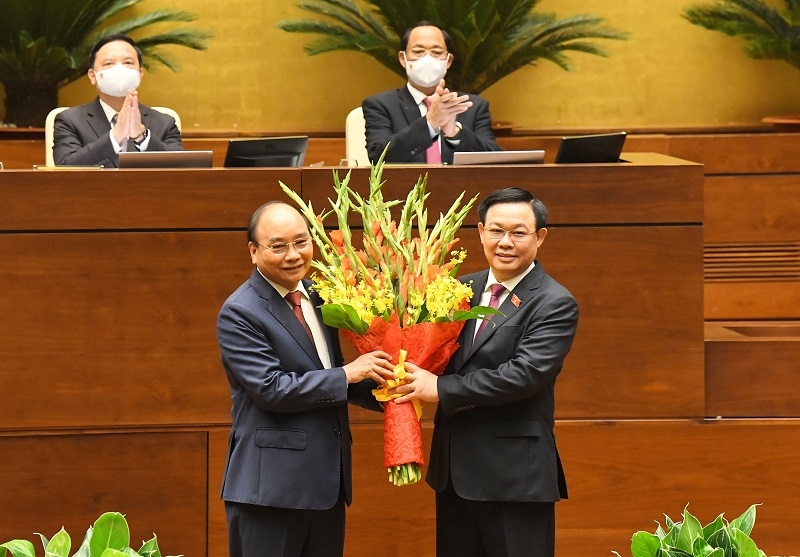 Ông Nguyễn Xuân Phúc được tái bầu giữ chức Chủ tịch nước