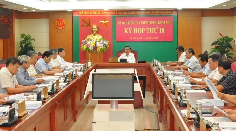 Yêu cầu Ban Thường vụ Đảng ủy Vietinbank kiểm điểm nghiêm túc