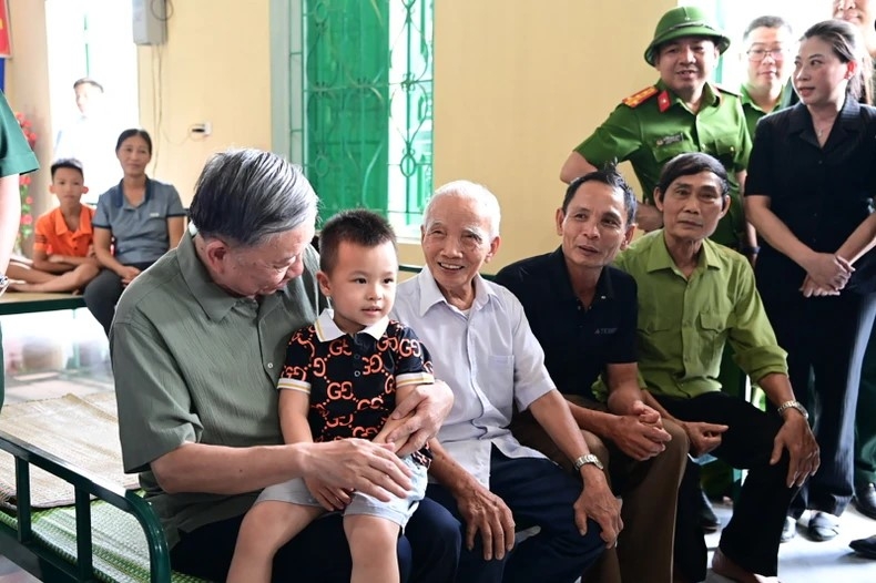 Tổng Bí thư, Chủ tịch nước Tô Lâm: "Cứu dân là ưu tiên cao nhất"