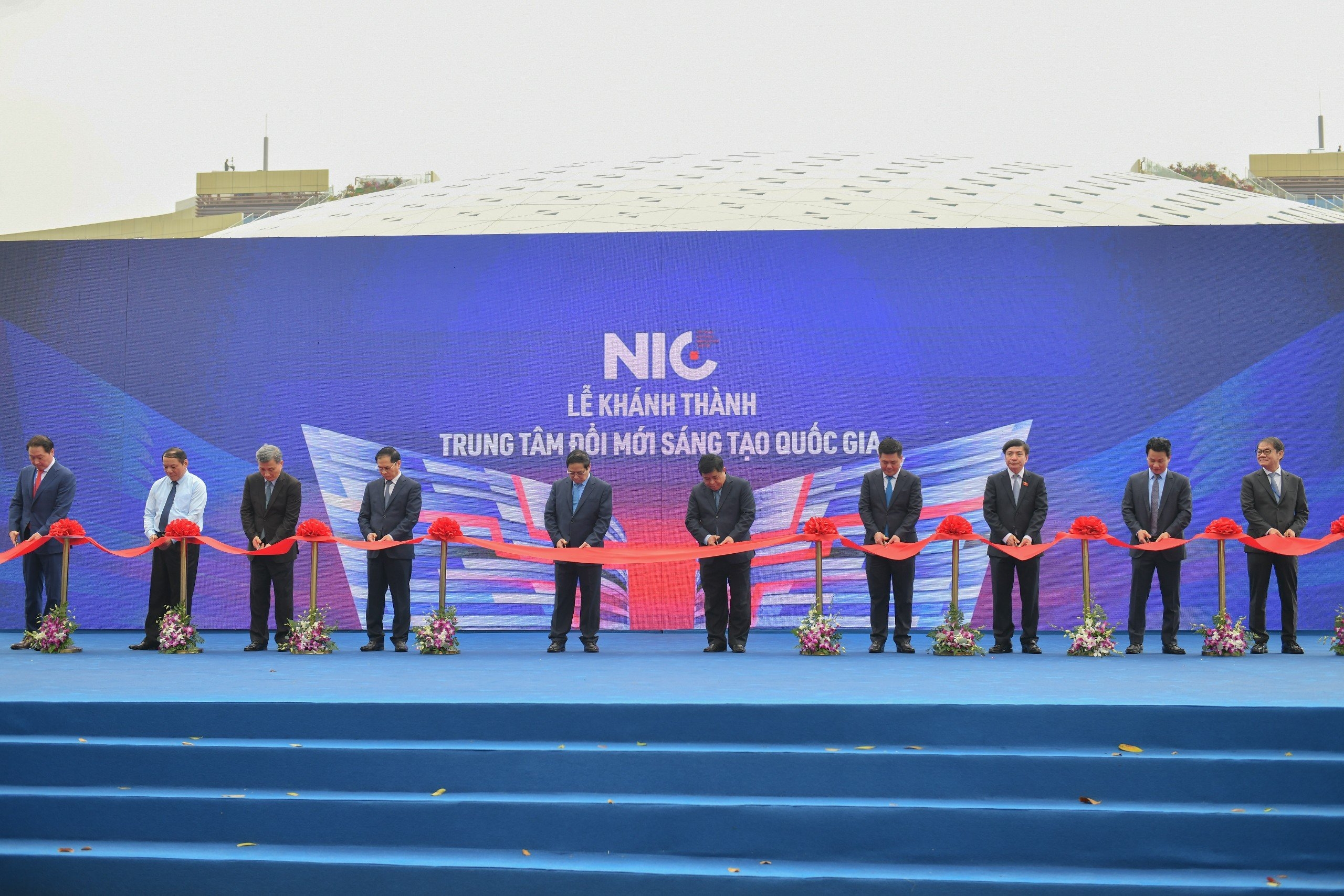 Thủ tướng Phạm Minh Chính: Việc đưa vào khai thác Trung tâm Đổi mới sáng tạo quốc gia tại Hòa Lạc có ý nghĩa to lớn trong phát triển hệ sinh thái khởi nghiệp