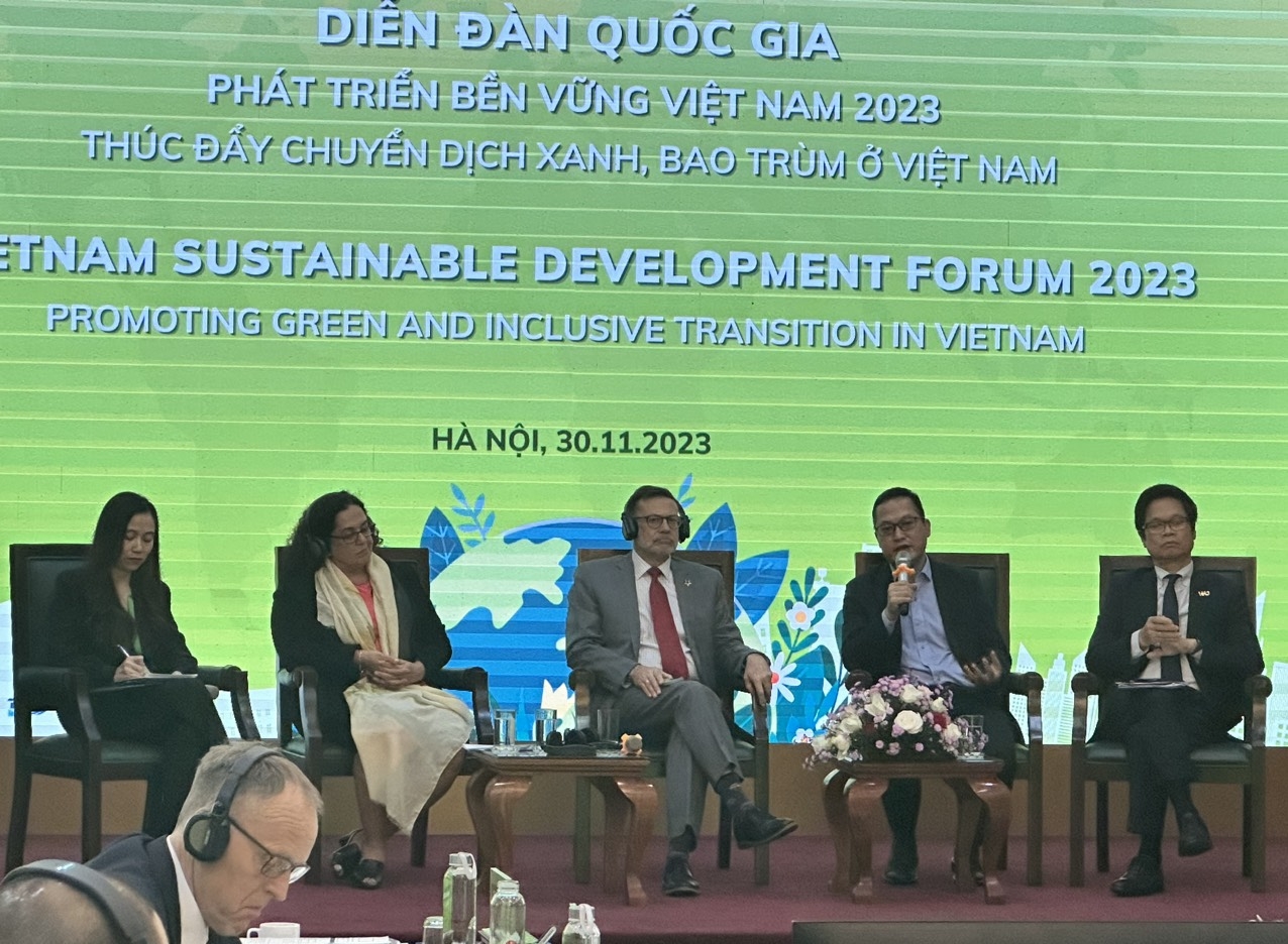 Chuyên gia quốc tế “hiến kế” cho Việt Nam đạt được bước tiến mới về chuyển đổi xanh, phát triển bền vững
