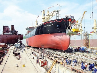 Cục Quản lý lao động ngoài nước hướng dẫn nội dung hợp đồng cung ứng lao động ngành đóng tàu Hàn Quốc