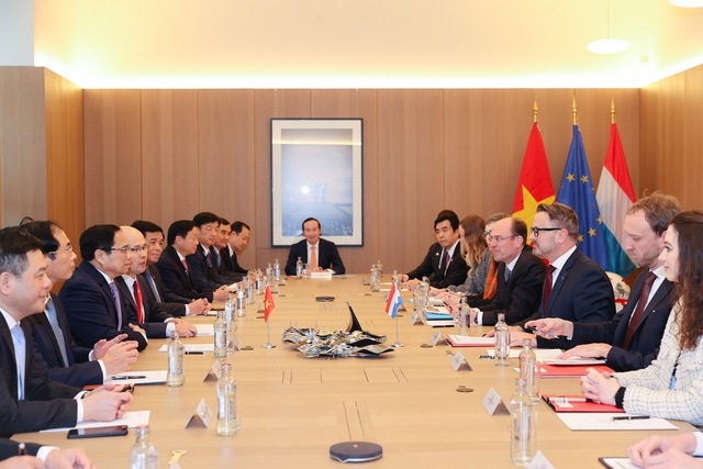 Đề nghị Luxembourg hỗ trợ Việt Nam xây dựng trung tâm tài chính quốc tế