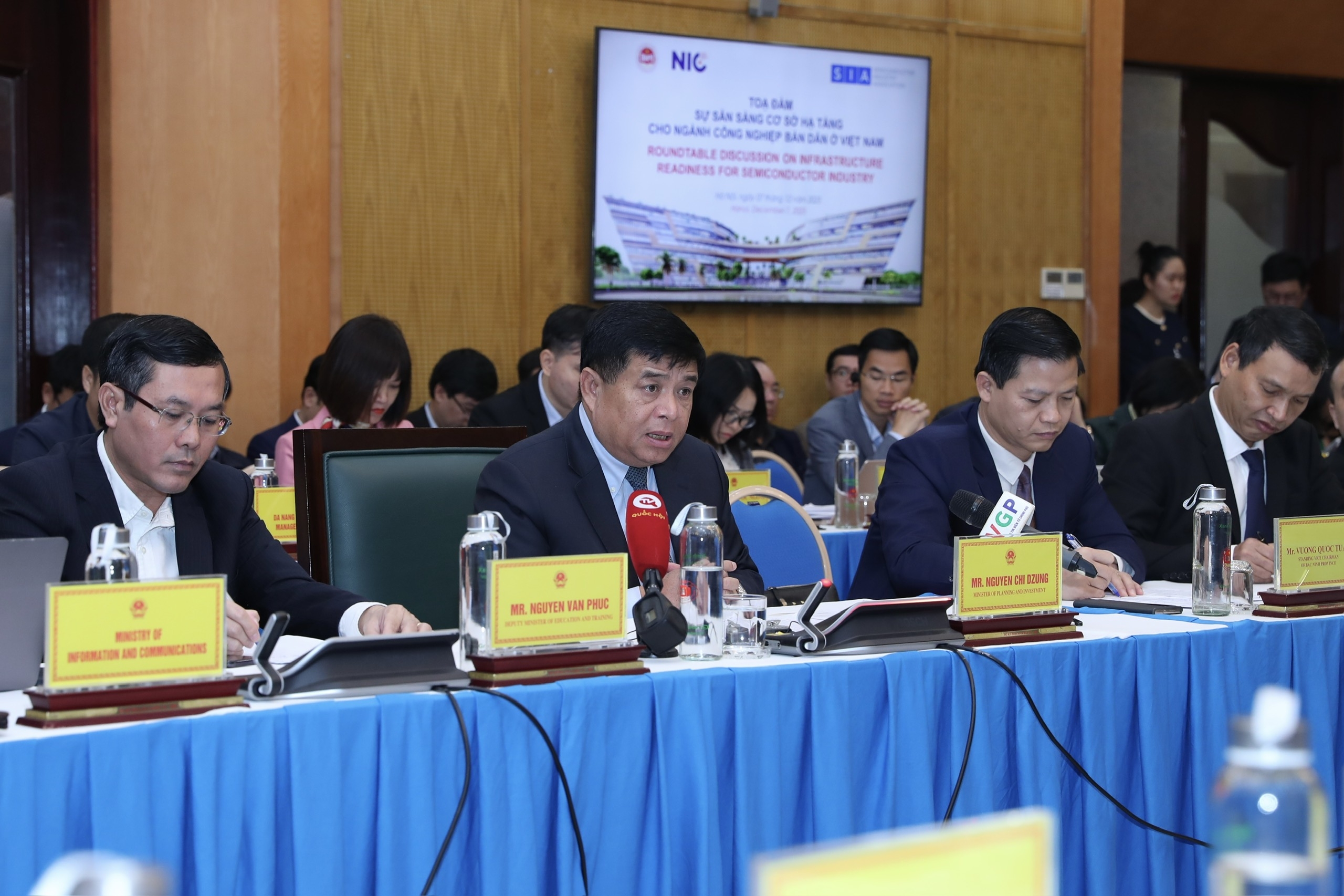 Việt Nam đã chuẩn bị những điều kiện tốt nhất về hạ tầng, đáp ứng được các yêu cầu của ngành công nghiệp bán dẫn